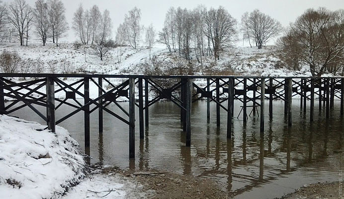 Свайные мосты: надежное решение для преодоления водных преград в Шумерле от 57008 руб